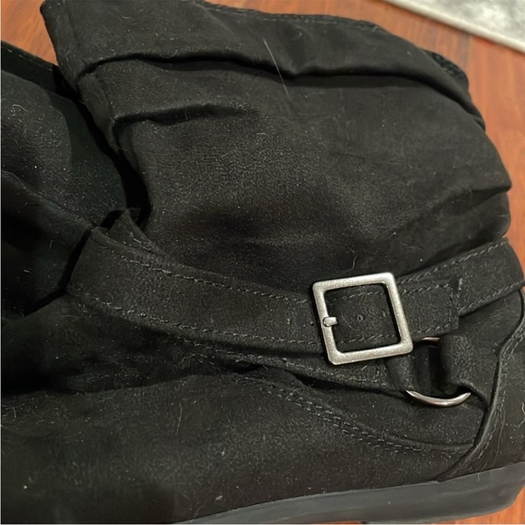 ⭐️LOWER EAST SIDE Black Scrunchie Ankle Boots- Size 9 - Picture 2 of 7